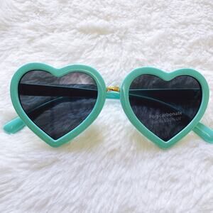 Pixie Green Girl Heart-shape Sunglasses